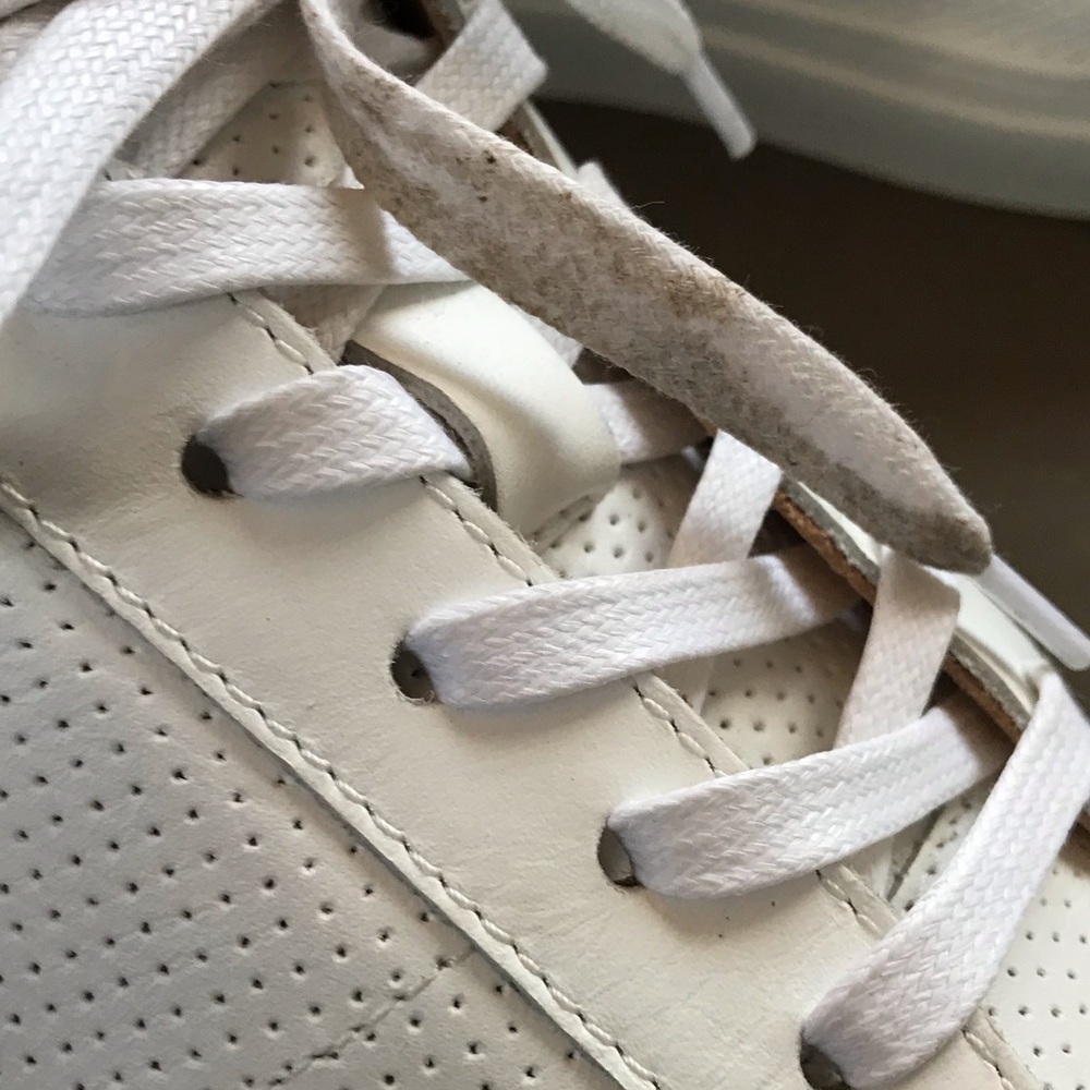 GREATS classic all white everyday sneakers - Picture 4 of 6